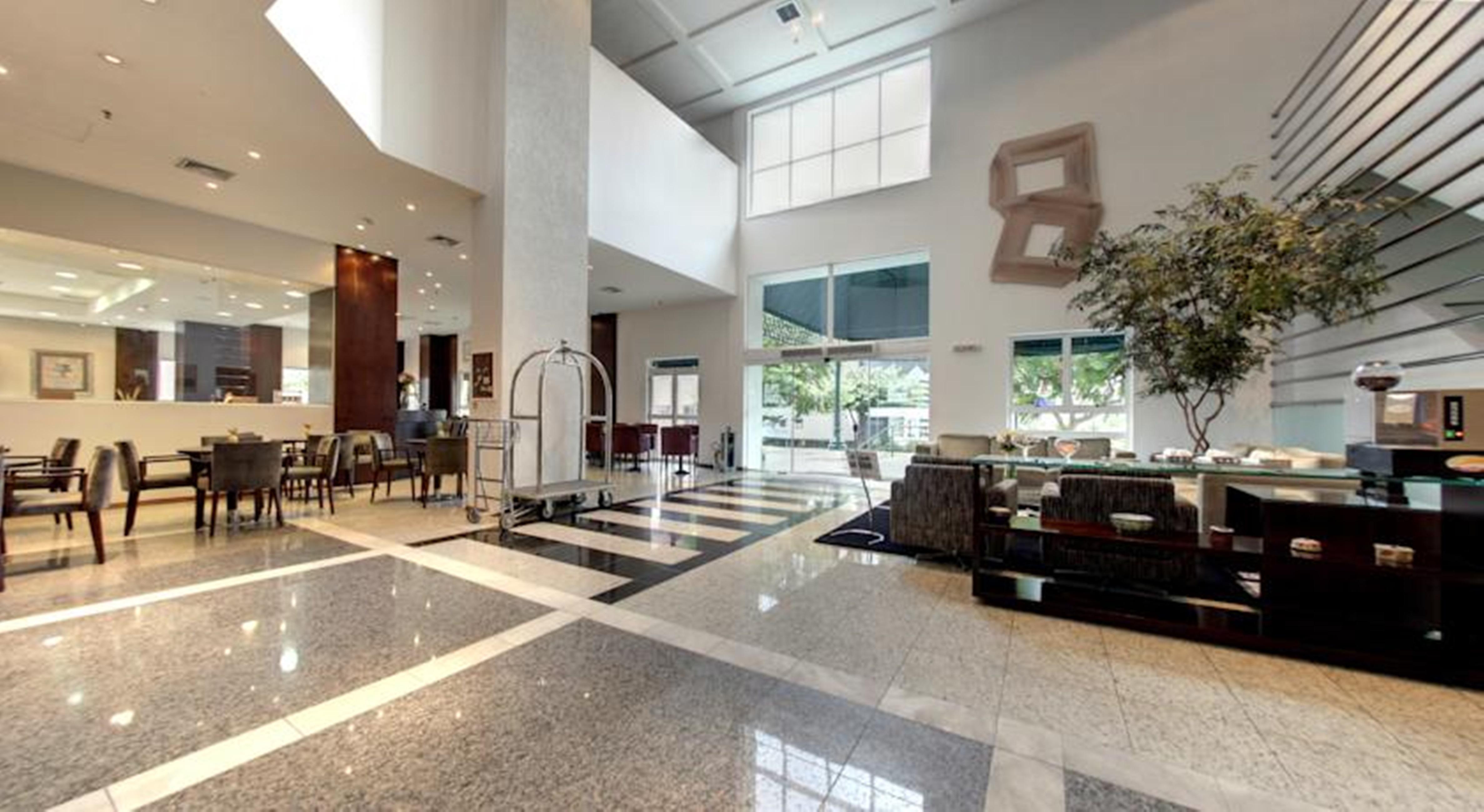 Quality Hotel Curitiba Dış mekan fotoğraf